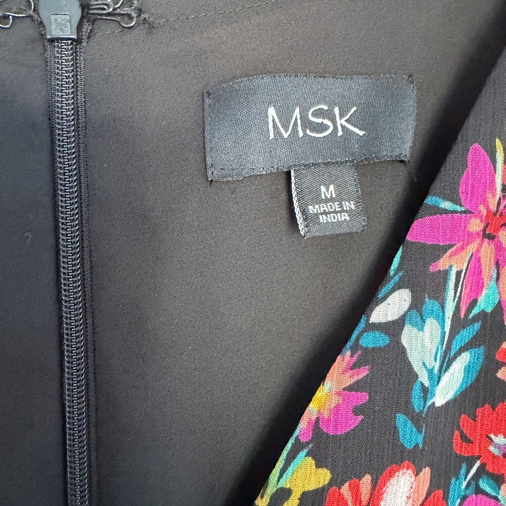 NWT! MSK Medium Floral V-Neck Long Sleeve Dress - Picture 5 of 13